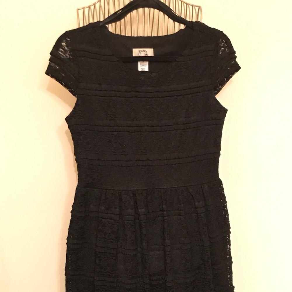 Lace LBD